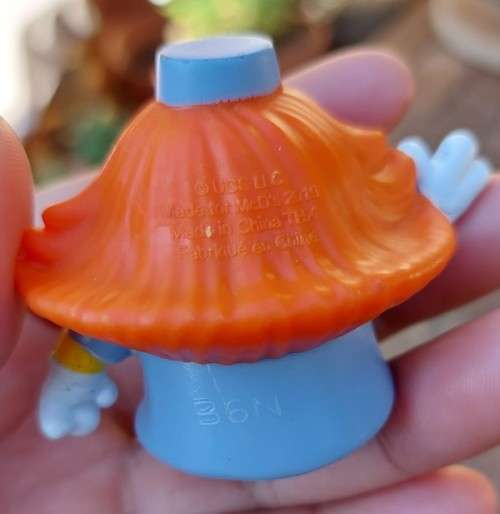 COLLECTION OF MCDONALDS HAPPY MEAL TOYS