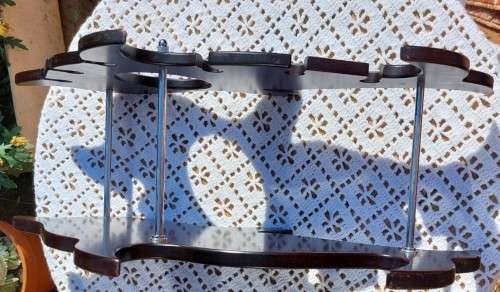 UNIQUE DOLPHIN WINE HOLDER