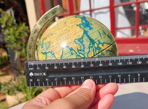 ANTIQUE 1930S VERY RARE RELIABLE SERIES SMALL GLOBE MADE IN ENGLAND - SHOWS MANY OLD COUNTRY NAMES