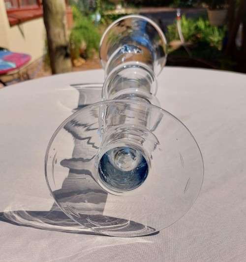 LARGE 48CM HIGH HANDMADE ART GLASS VASE WITH OUTSIDE GLASS STRIP TWIRL AROUND