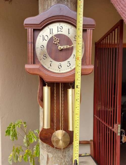 HERMLE GERMANY WOODEN QUARTZ 1217 WALL CLOCK - BODY AND PARTS COMPLETE BUT REGRETTABLY NOT WORKING