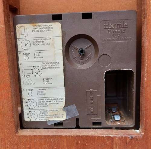 HERMLE GERMANY WOODEN QUARTZ 1217 WALL CLOCK - BODY AND PARTS COMPLETE BUT REGRETTABLY NOT WORKING