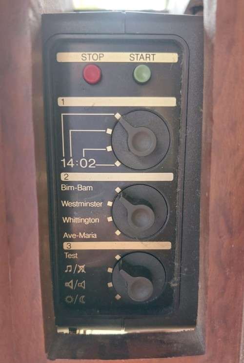 HERMLE GERMANY WOODEN QUARTZ 1217 WALL CLOCK - BODY AND PARTS COMPLETE BUT REGRETTABLY NOT WORKING