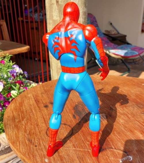 RARE 2005 MARVEL 30CM HIGH POSABLE SPIDERMAN ACTION FIGURE BY TOY BIZ WITH 27 ARTICULATED POINTS