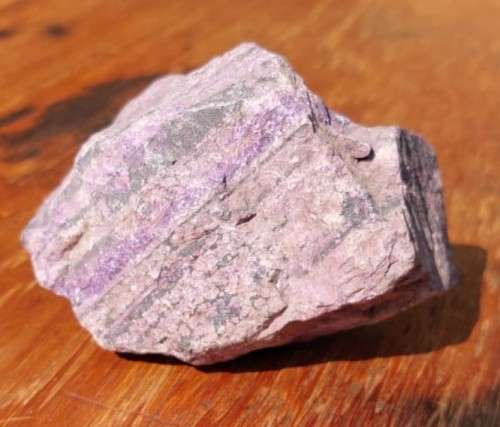 GORGEOUS LILAC GRANDMOTHER LIPIDOLITE STONE ROCK SAMPLE