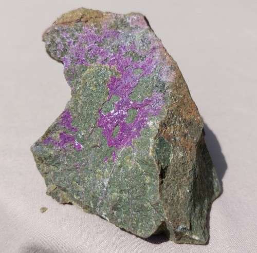 PURPLE ROCK SAMPLE OF RARE SUGILITE OR VERY RARE PURPURITE IN MANGANESE GREEN GRAY SLATE ORE