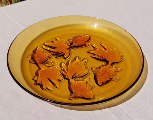 VINTAGE AMBER GOLD FISH EMBOSSED BOWL