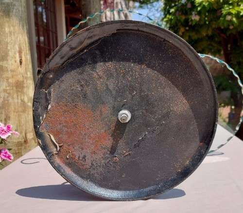 HIGH CLASS DINING CAST IRON AND TEMPERED GLASS CAKE STAND