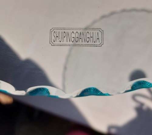 HIGH CLASS DINING CAST IRON AND TEMPERED GLASS CAKE STAND