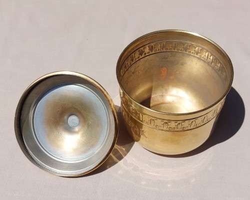 KMD ROYAL DAALDEROP DUTCH BRASS TABAK AND SIGAREN CONTAINERS c1900-1930