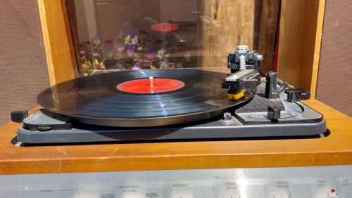 WORKING! COMPLETE! 1960S LENCO DUAL 1015 HS 31 TURNTABLE WITH INTEGRATED AMPLIFIER AND 2 SPEAKERS