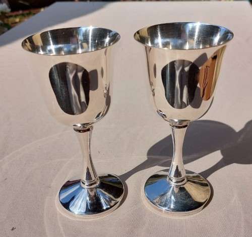 PAIR OF EMESS SOUTH AFRICAN SILVERPLATED GOBLETS