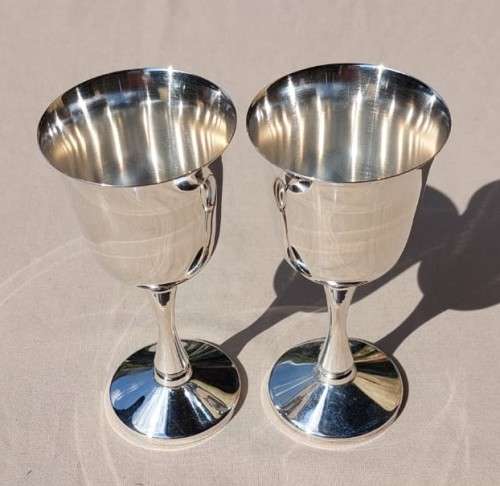 PAIR OF EMESS SOUTH AFRICAN SILVERPLATED GOBLETS