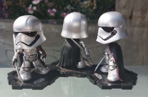 CAPTAIN PHASMA (NO 1 of 3 HEAD STRAIGHT) WITH BATON AND CAPE STAR WARS LAST JEDI 2017 FUNKO MYSTERY