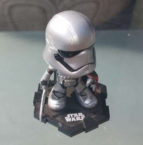CAPTAIN PHASMA (NO 2 of 3 HEAD RIGHT) WITH BATON AND CAPE STAR WARS LAST JEDI 2017 FUNKO MYSTERY FIG