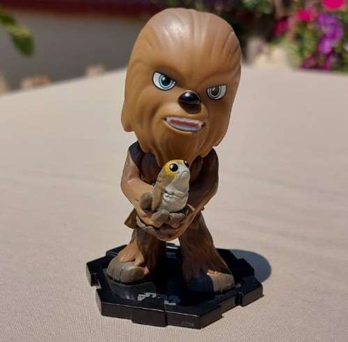 WOOKIEE CHEWBACCA HOLDING A PORG STAR WARS LAST JEDI 2017 FUNKO MYSTERY MINI ACTION FIGURE
