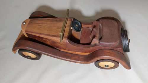 FANTASTIC WOODEN JAGUAR SS-100 FROM 1936 - HANDMADE FROM 7 DIFFERENT WOODS!