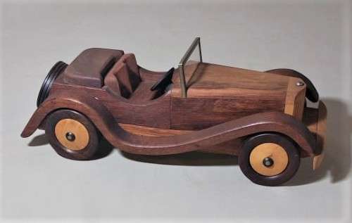 FANTASTIC WOODEN JAGUAR SS-100 FROM 1936 - HANDMADE FROM 7 DIFFERENT WOODS!