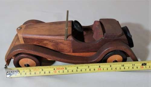 FANTASTIC WOODEN JAGUAR SS-100 FROM 1936 - HANDMADE FROM 7 DIFFERENT WOODS!