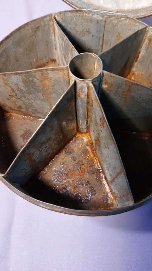 VICTORIAN 1850S ANTIQUE TOLEWARE SPICE TIN  150 YEARS OLD!  ORIGINAL ANTIQUE VICTORIAN TOLEWARE SPI