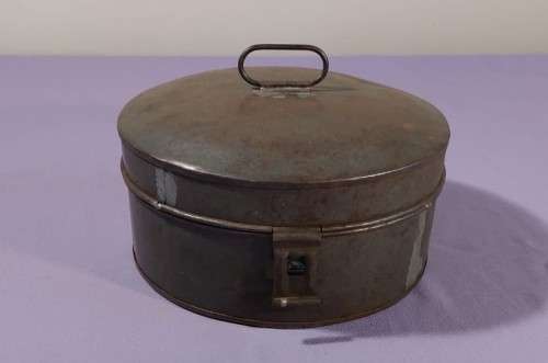 VICTORIAN 1850S ANTIQUE TOLEWARE SPICE TIN  150 YEARS OLD!  ORIGINAL ANTIQUE VICTORIAN TOLEWARE SPI