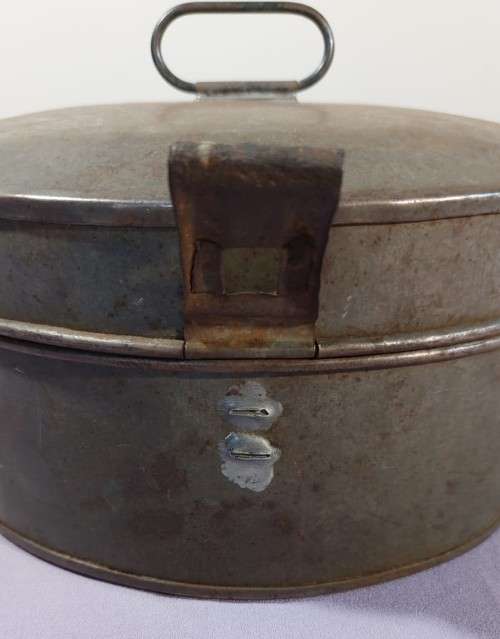 VICTORIAN 1850S ANTIQUE TOLEWARE SPICE TIN  150 YEARS OLD!  ORIGINAL ANTIQUE VICTORIAN TOLEWARE SPI