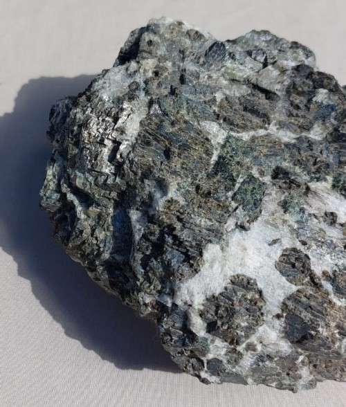 BEAUTIFUL HEAVY CHUNK OF AMPHIBOLITE (SOLD AS BLACK GRANITE) METAMORPHIC ROCK