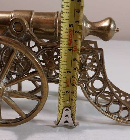 VINTAGE LARGE (35CM LONG) AND HEAVY (1,5KG) BRASS ARTILLERY CANNON