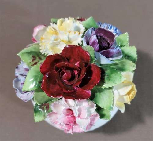 EXQUISITE ROYAL ADDERLEY 1964-1970S SPRING FLOWER BOUQUET