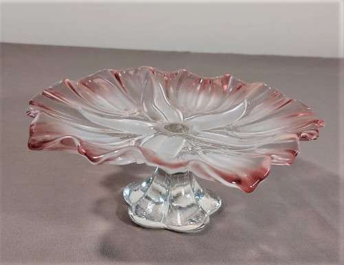 NO 1 OF 2: WALTHER GLAS LARGE SYLVIA PATTERN FROSTED CHRYSTAL GLASS CAKE STAND