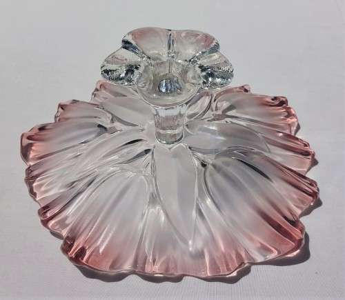 NO 2 of 2 WALTHER GLAS LARGE SYLVIA PATTERN FROSTED CHRYSTAL GLASS CAKE STAND