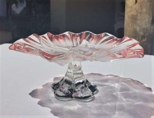 NO 2 of 2 WALTHER GLAS LARGE SYLVIA PATTERN FROSTED CHRYSTAL GLASS CAKE STAND