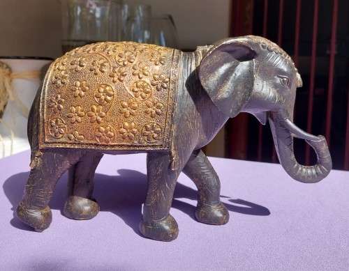 LUXURIOUS HANDMADE GOOD LUCK FENG SHUI RESIN STATUE OF A ROYAL ELEPHANT STRIDING FORWARD