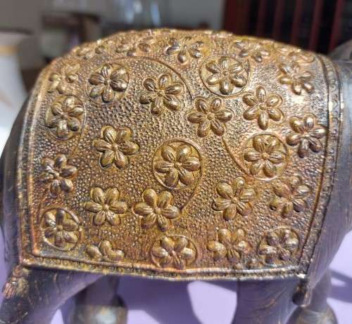 LUXURIOUS HANDMADE GOOD LUCK FENG SHUI RESIN STATUE OF A ROYAL ELEPHANT STRIDING FORWARD