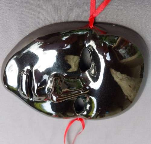 METALLIC GREY/BLACK VENETIAN STYLE CERAMIC MASQUERADE MASK WALL HANGING