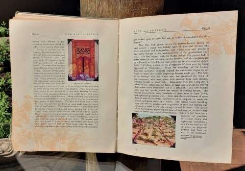 UNITED TOBACCO COMPANY 1938 EDITION WITH 200 CIGARETTE CARDS AND SOME OLD MAPS