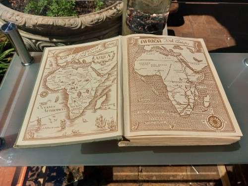 UNITED TOBACCO COMPANY 1938 EDITION WITH 200 CIGARETTE CARDS AND SOME OLD MAPS