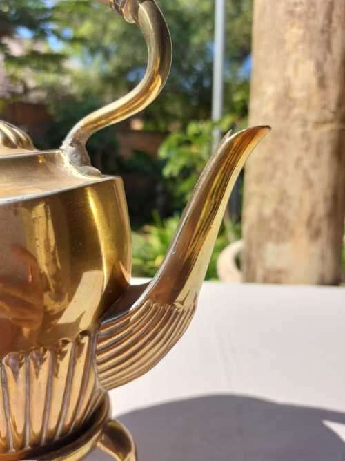 ATKIN BROTHERS SHEFFIELD ENGLAND ANTIQUE EARLY 1900S SILVERPLATED TEAPOT ON STAND WITH BURNER