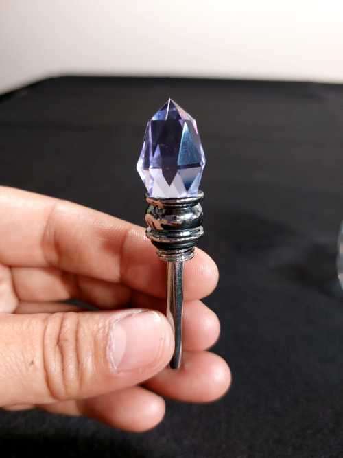 VINTAGE CHRYSTAL GLASS PERFUME BOTTLE WITH PURPLE COLOURED FACETTED STOPPER