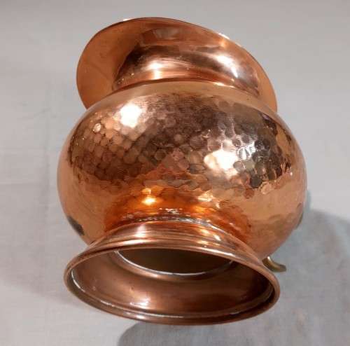 COPPER HAMMERED PITCHER WITH BRASS HANDLE