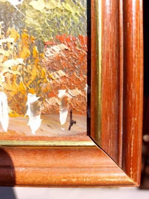 SELLING FLOWERS A CITYSCAPE ORIGINAL OIL PAINTING SIGNED BY ARTIST IN CORNER SMALL (27cm W x 23CM H)