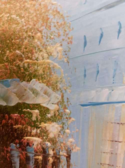 TWO PEOPLE WALKING A CITYSCAPE ORIGINAL OIL PAINTING SIGNED BY ARTIST IN CORNER SMALL (27CM W 23CM H