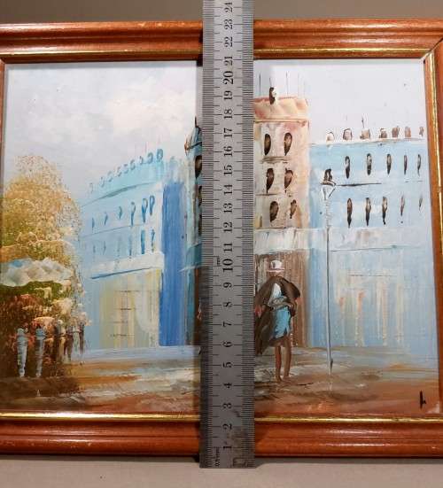 TWO PEOPLE WALKING A CITYSCAPE ORIGINAL OIL PAINTING SIGNED BY ARTIST IN CORNER SMALL (27CM W 23CM H