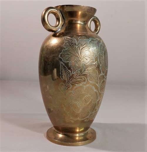 SOLID BRASS VASE WITH TWO RING EAR HANDLES 23CM HIGH HEAVY