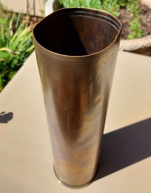 ELAND TANK 90MM BRASS SHELL CASING FITTED WITH PRIMER - SA AND RODESIAN BUSH-WAR ERA 1978 STAMPED