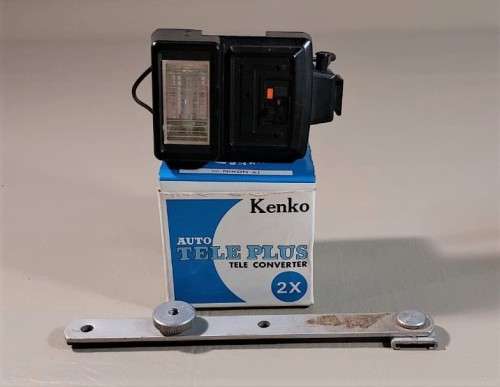 KENKO TELEPLUS 2X CONVERTER, FLASH AND HANDLE FOR NIKON F SERIES AND OTHER OLDER CAMERAS