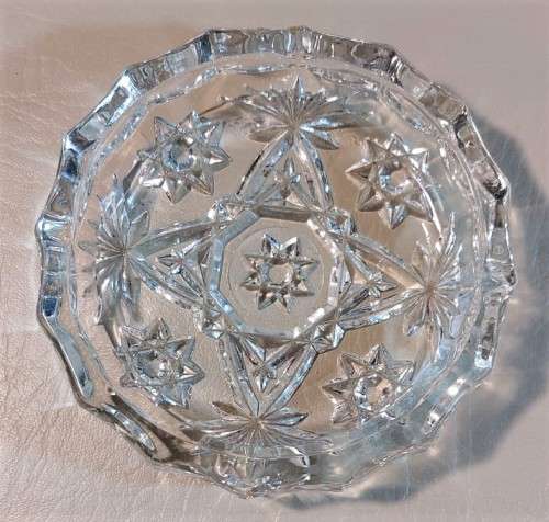 TWO VINTAGE CHRYSTAL CUT ASHTRAYS