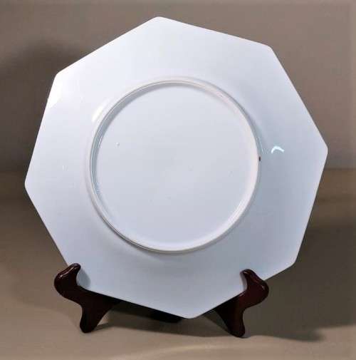 RARE OCTAGONAL (8-SIDED) IMARI JAPANESE PLATE WITH FLORAL AND PEACOCK DESIGN AND GOLD RIM