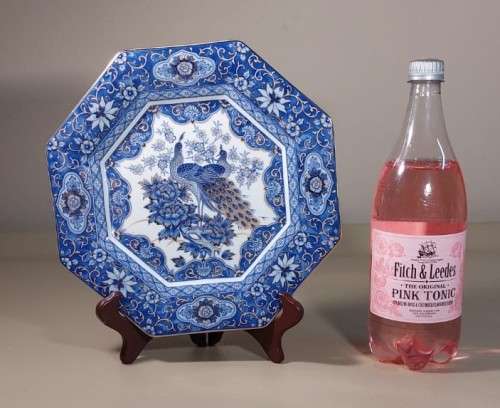 RARE OCTAGONAL (8-SIDED) IMARI JAPANESE PLATE WITH FLORAL AND PEACOCK DESIGN AND GOLD RIM