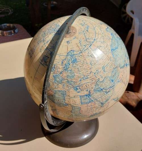 RAND MCNALLYS HISTORICAL SHIPS GLOBE FROM THE 1970S - RARE LARGE 30CM DIAMETER GLOBE MADE IN THE USA